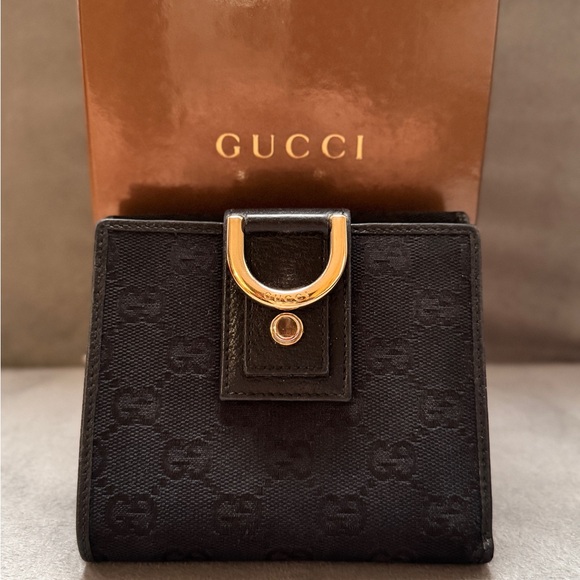 Authentic Gucci Black Wallet with box very good condition - Picture 1 of 13